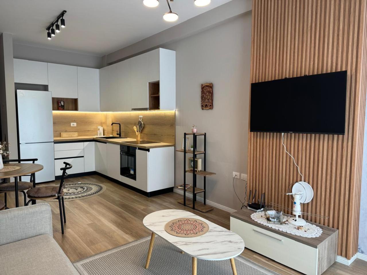 Apartamento Olivia House Yzberishti Exterior foto